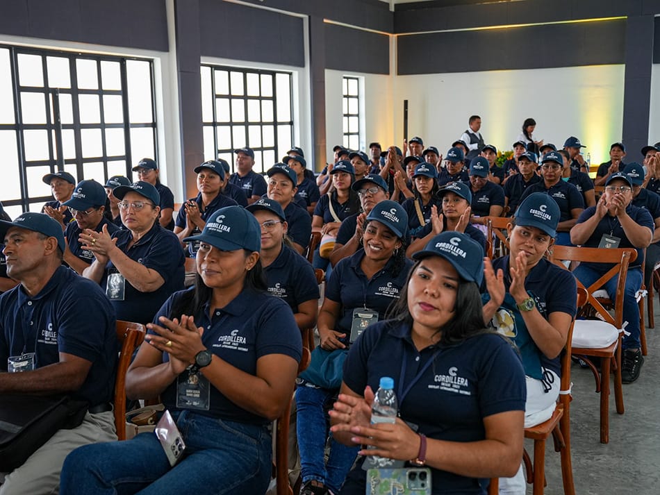 Image shows female cocoa farmers enrolling for Cordillera's Atenea Programme